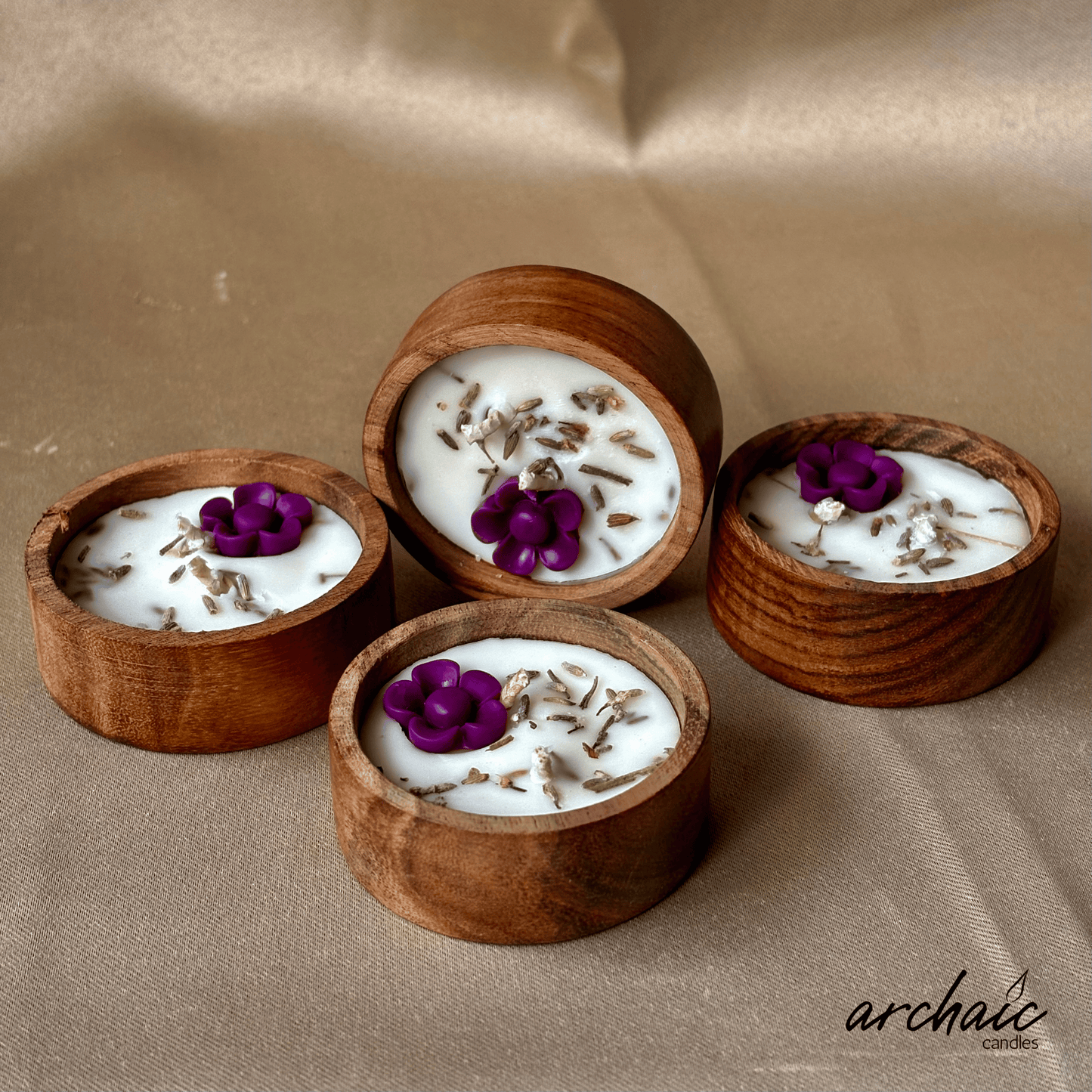 Wooden Small Circle Flower Scent candle | Blossom Glow| Pure soy wax candles